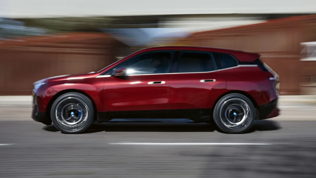 BMW IconicSounds Electric